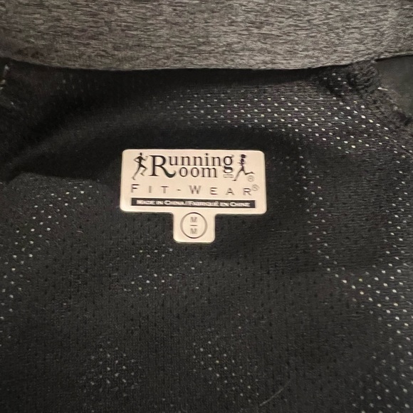 Running room jacket - Picture 2 of 3